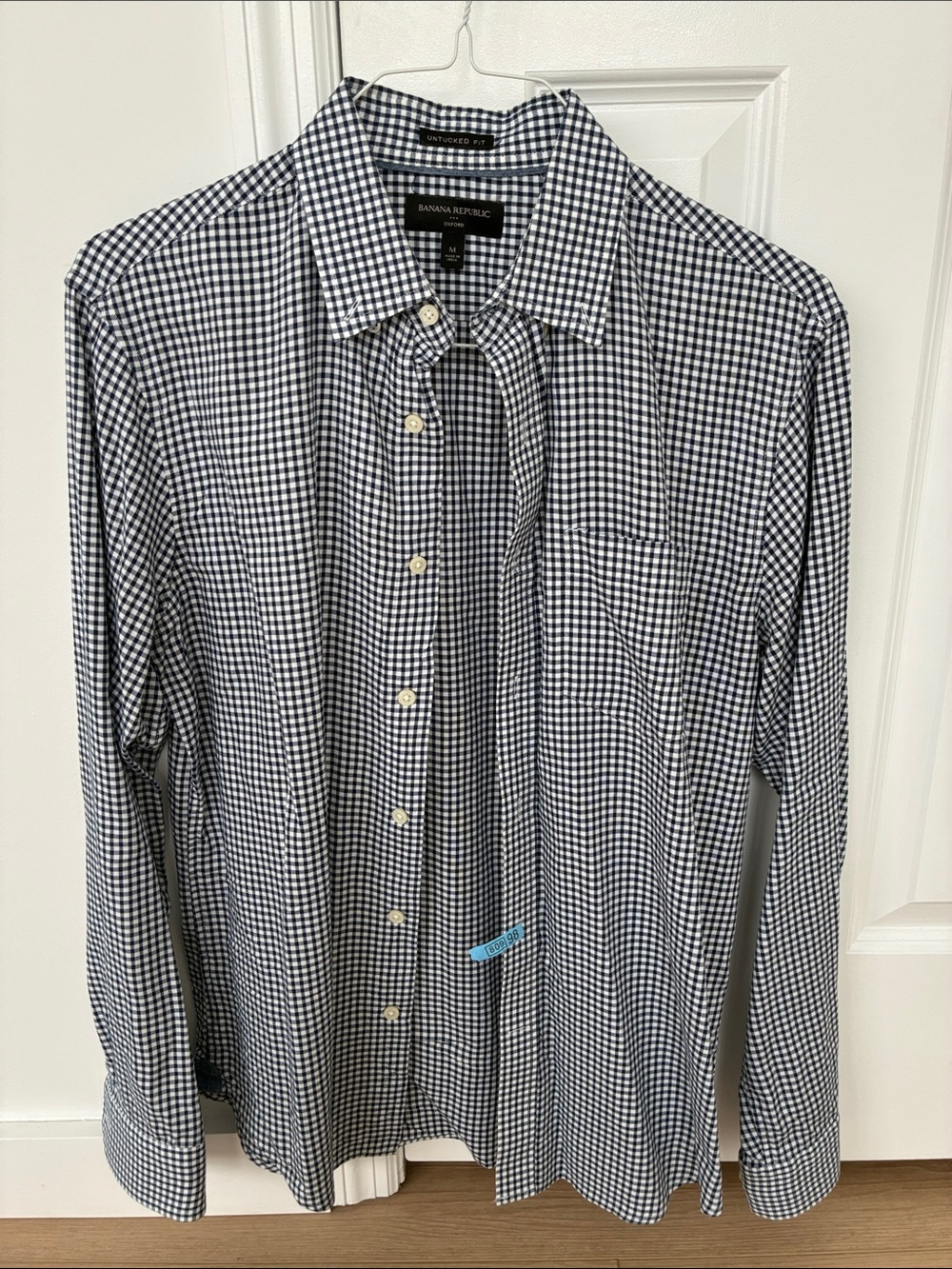 Banana Republic Men's Navy and White Gingham Button-Up Shirt